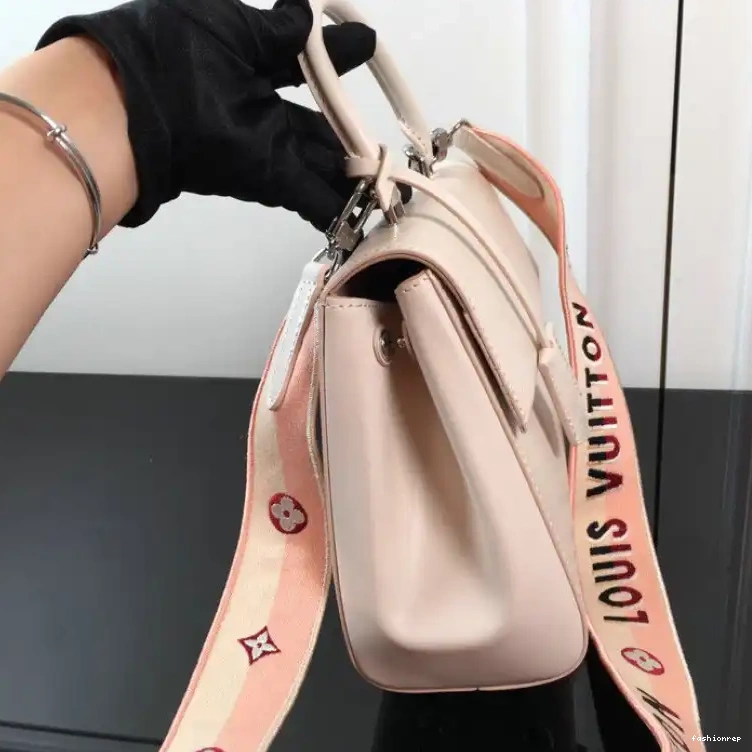 Fashionrep Bag LV 2208DJ0008 0819